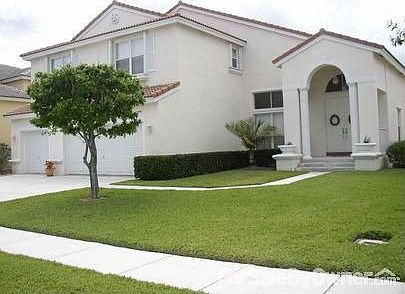5731 La Gorce Circle