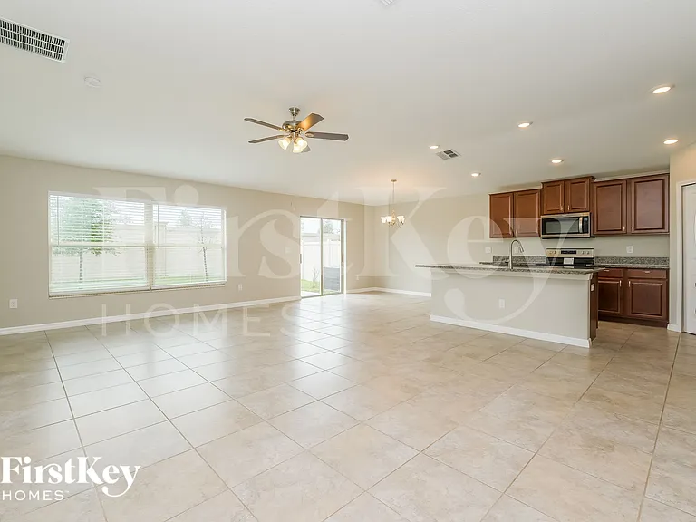 6117 Tremeza Pl — Photo 3