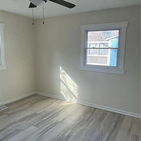 2298 Swallow Cir SE — Photo 7