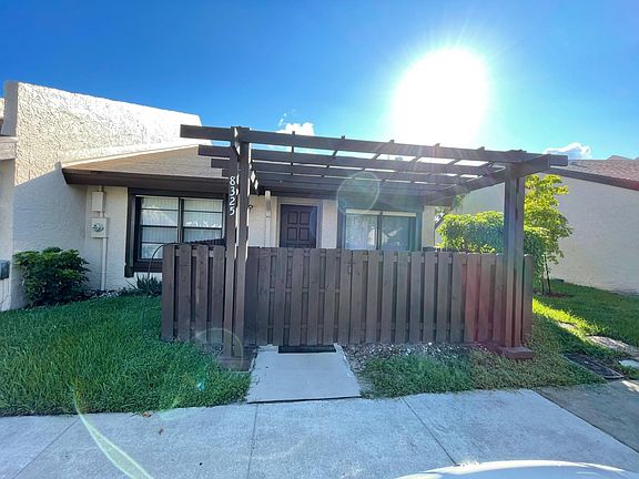 2nd image of 8325 NW 37th Pl