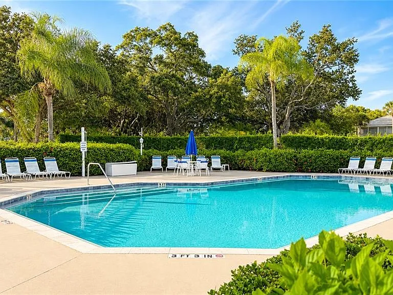 8274 Twelve Oaks Cir #126 — Photo 37