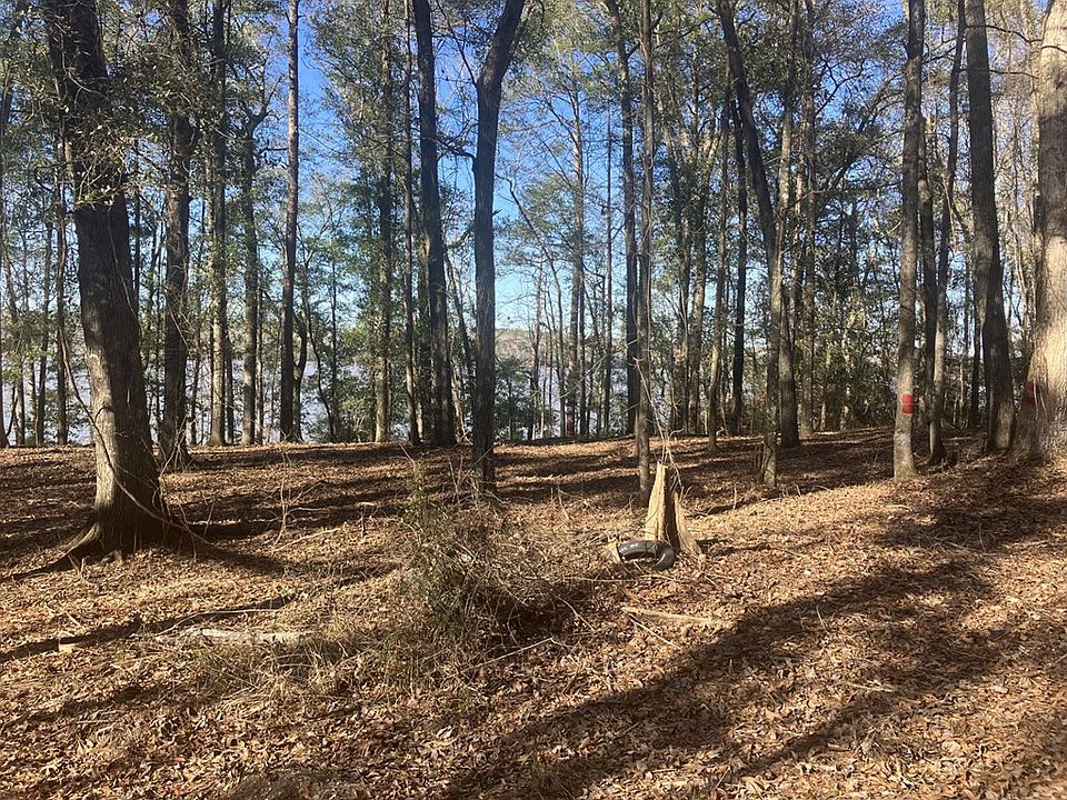2nd image of 23 Arrowhead Ln