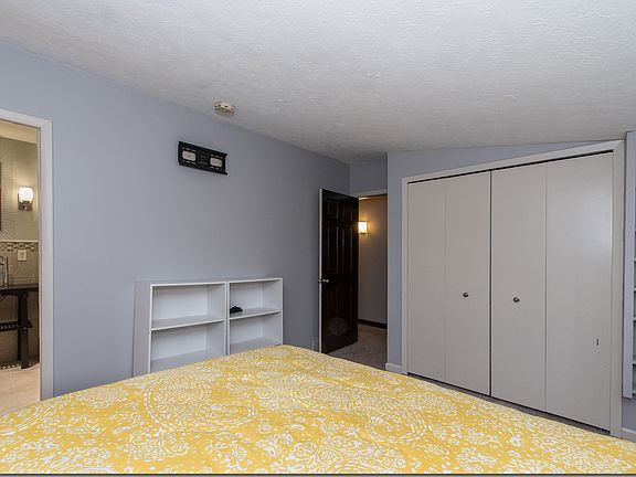 4th image of 27861 N Park Dr