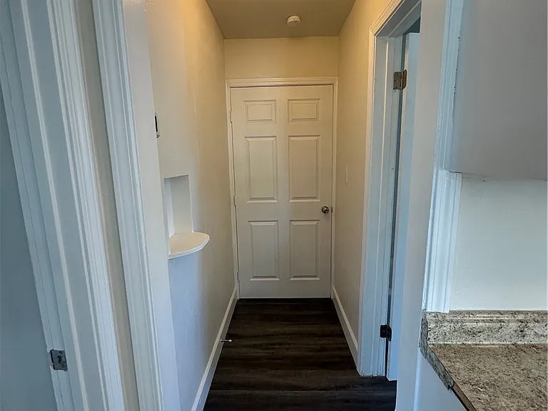 454 S Rosario Ave #A — Photo 11