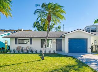 69 18th Ave S, Lake Worth, FL 33460