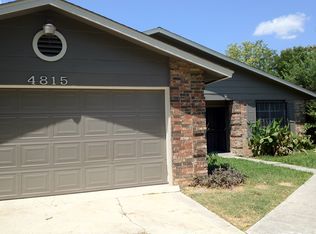 4815 Bill Anders Dr, Kirby, TX 78219