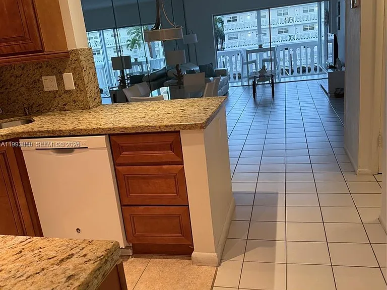 440 Paradise Isle Blvd #205 — Photo 8