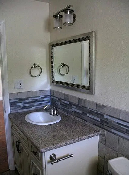 2684 Wilson Ave — Photo 21