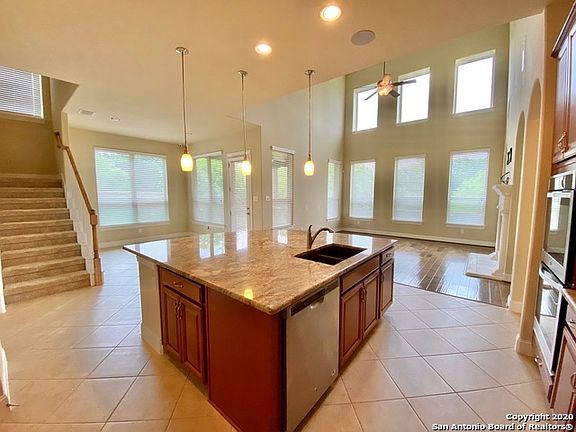 4th image of 2814 Trailmont Dr