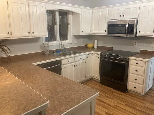 17 Brompton Dr — Photo 8