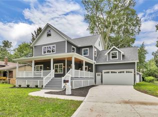 29305 Osborn Rd, Bay Village, OH 44140