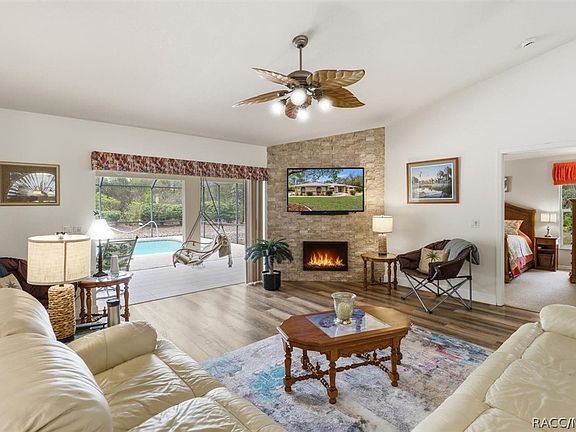 5th image of 4474 W Horseshoe Dr