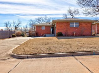 324 Brentwood Dr, Edmond, OK 73013