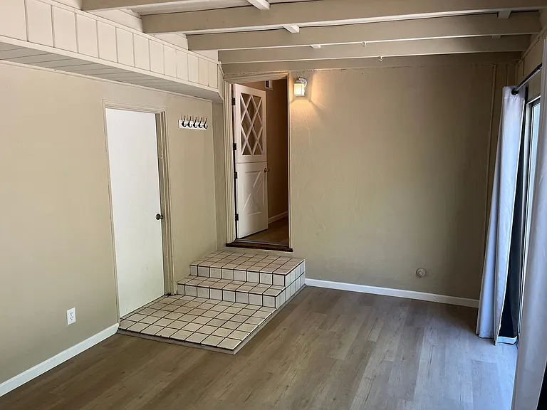 16841 Leroy Ave — Photo 33