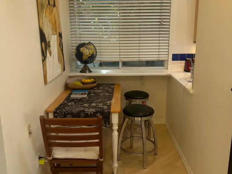 Hygeia Ave — Photo 4