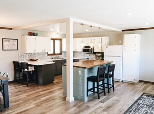 200 Telstar Dr, Bismarck, ND 58503