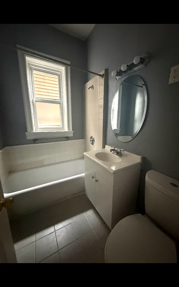 1 bed, $1,695 — Photo 2