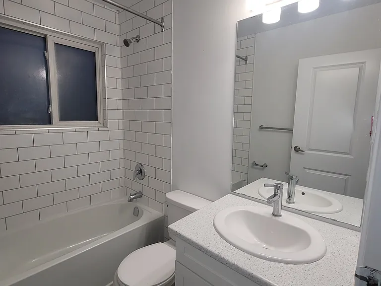 70 Albert St #23 — Photo 11