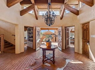 325 Calle Sierpe, Santa Fe, NM 87501