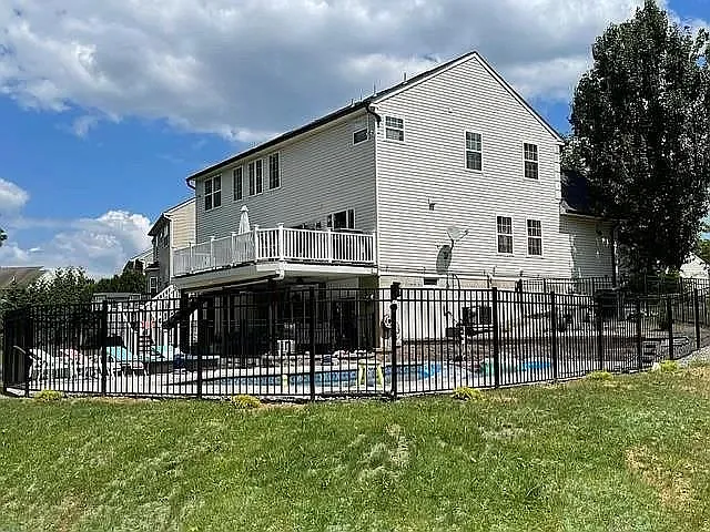 7211 McKee Ct — Photo 26