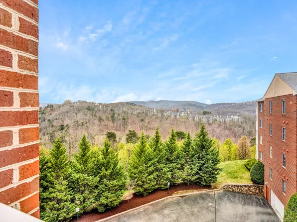 4434 Pheasant Ridge Rd APT 407, Roanoke, VA 24014