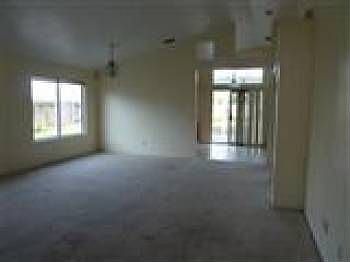 4th image of 6605 Serra Bella Ct