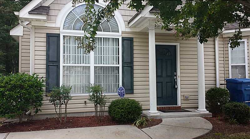 2nd image of 1833 Mizzen Ln