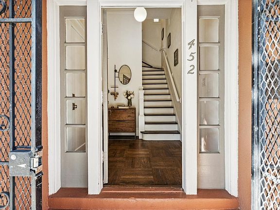 3rd image of 452 Chenery St