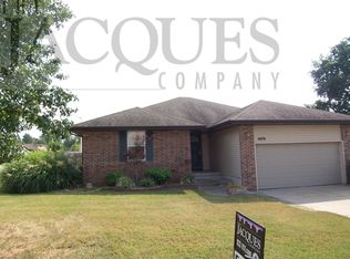 4070 W Portland St, Springfield, MO 65807