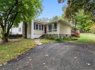 3413 N Shelley St, Mohegan Lake, NY 10547