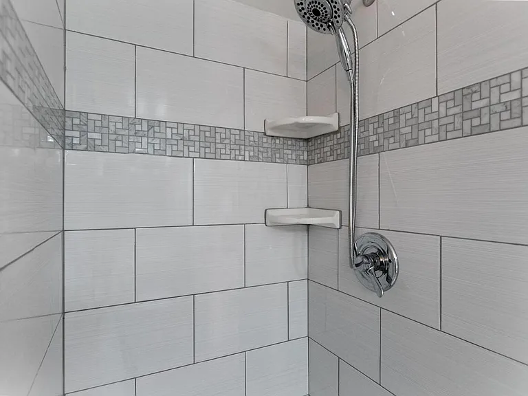 320 Liliuokalani Ave — Photo 13