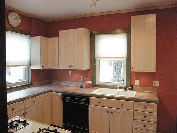 4 bed, 1334 sqft, $3,400 — Photo 3