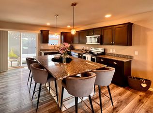 9751 Watts Rd, Verona, WI 53593
