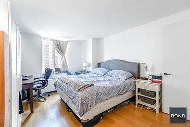 Rented by Bond New York