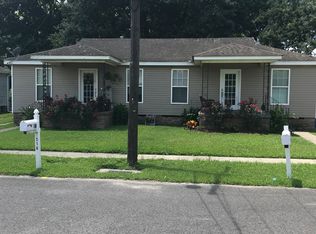 710 Community St, Arabi, LA 70032