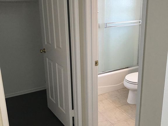 5th image of 1133 Mira Mar Ave APT 303