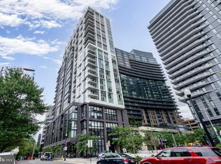 1781 N Pierce #303, Arlington, VA