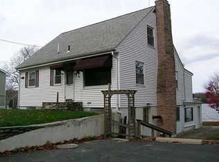 65 Lakeshore Dr, Bellingham, MA 02019