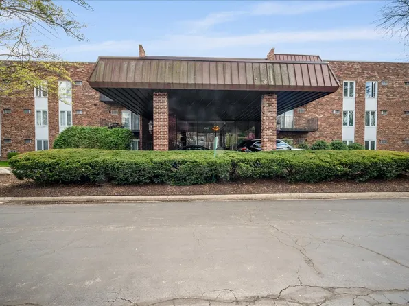 1053 W Ogden Ave #350, Naperville, IL 60563