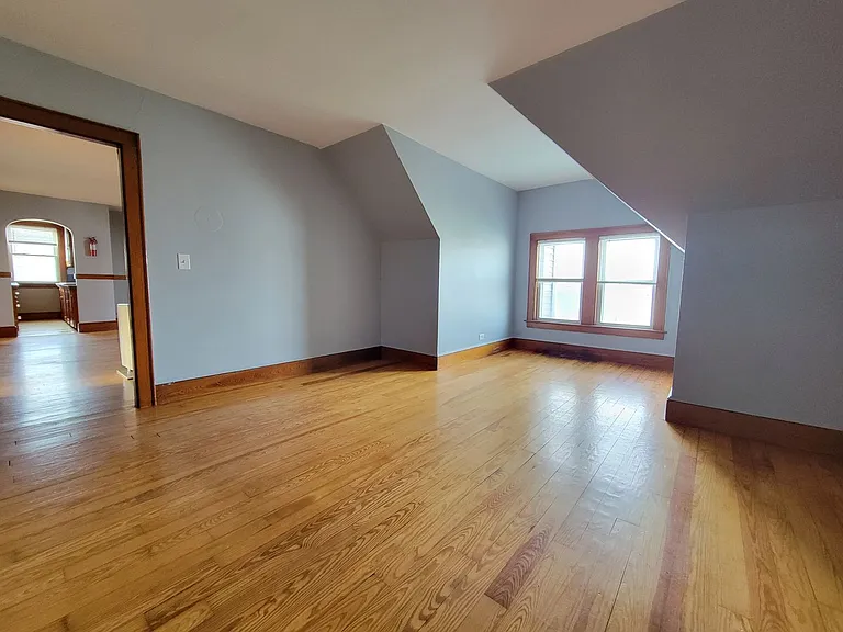 402 Hevey St #3 — Photo 10
