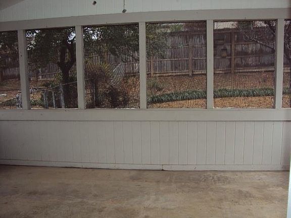 5th image of 2113 Indian Trails St