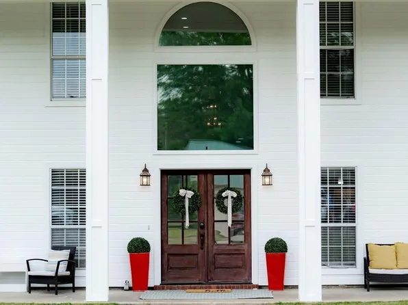 9 County Road 241, Oxford, MS 38655