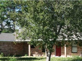 604 Avenue De La Dauphine, Mary Esther, FL 32569