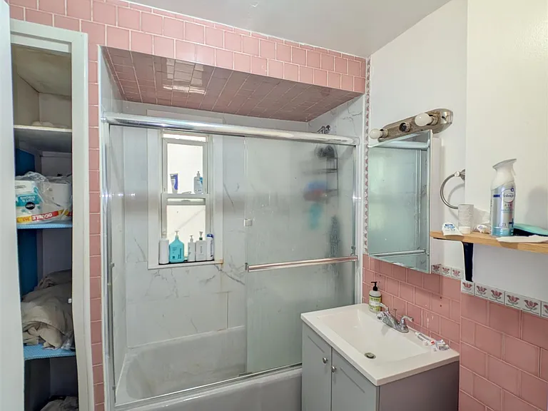 33 Rogers Ave #2 — Photo 11