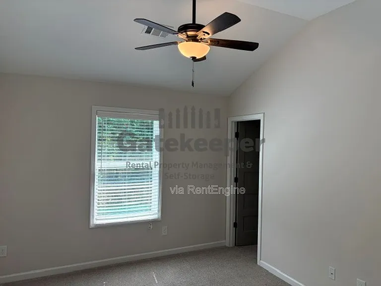 205 Valley View Dr — Photo 20