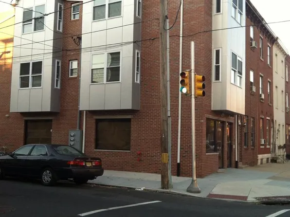2200 Christian St, Philadelphia, PA 19146