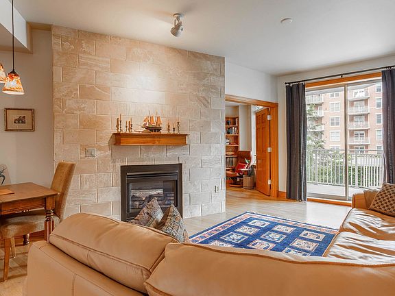 3rd image of 360 W Washington Ave Unit 614