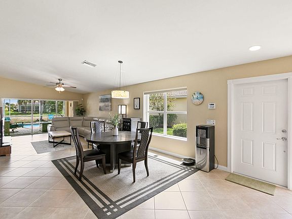 5th image of 7268 Salerno Ct