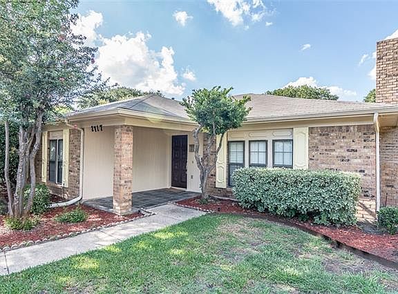 3rd image of 2717 Lawndale Dr