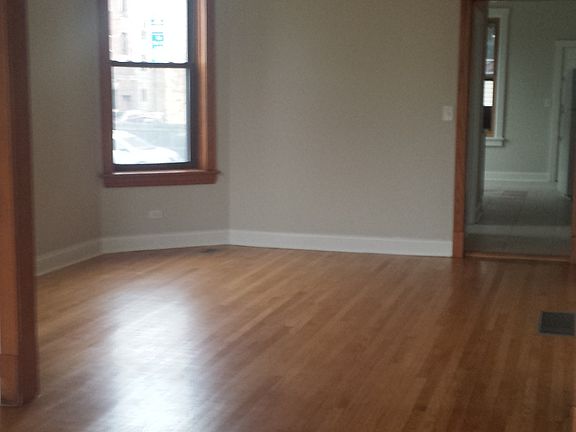 Dining Room/Plenty of light